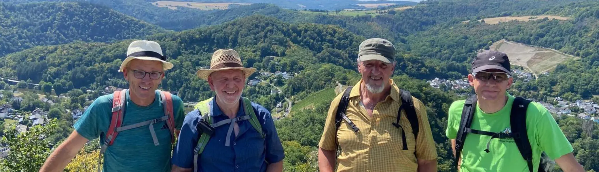 Bergfreunde unterwegs | © Jörg Gebser