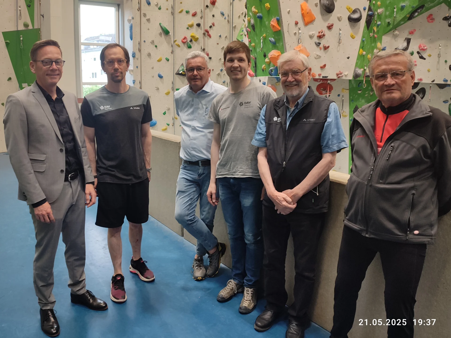 neuer Vorstand: Sebastian Plumhof, Rene Varnhorn, Konrad Thannbichler, Jonathan Mende, Ullrich Georgi, Hubert Farnschläder | © DAV Siegerland